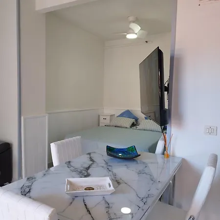 Rosi's Valle Luz Apartment